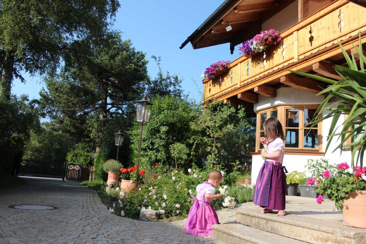 Appartementhaus Schirsner - Direkt Am See & Am Kurpark Schliersee Eksteriør bilde